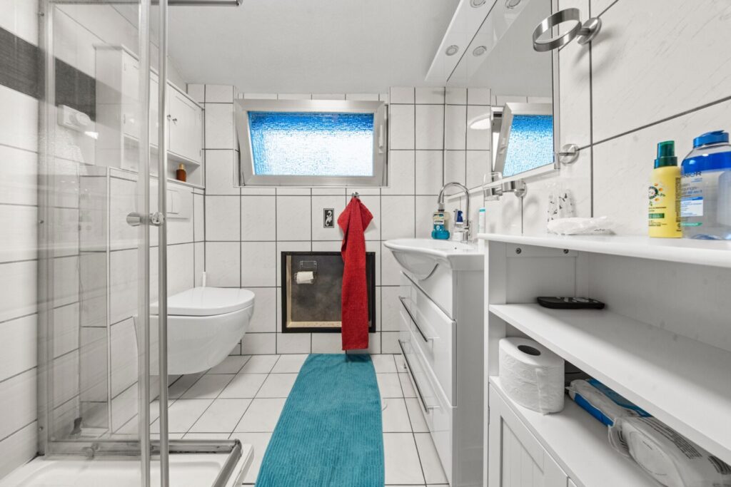 Duschbad-WC