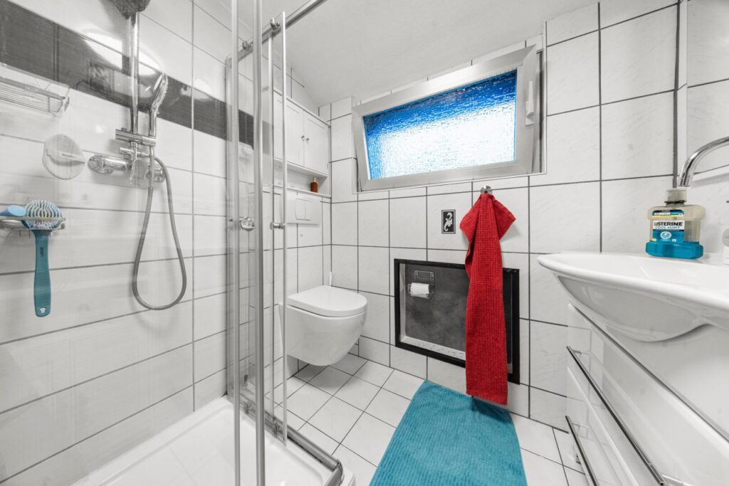 Duschbad-WC