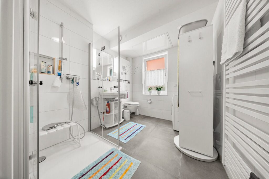 Badezimmer WE2