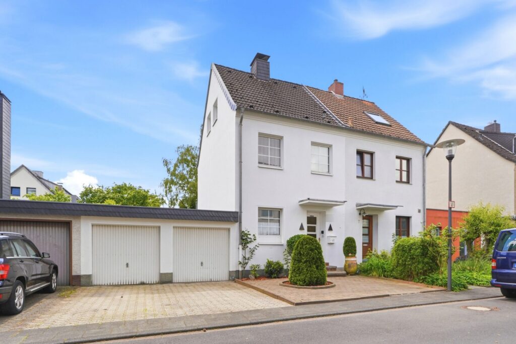 Hausansicht vorne