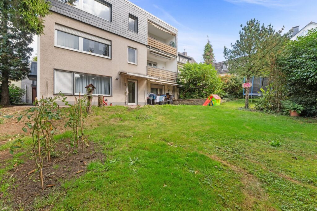 Dreifamilienhaus